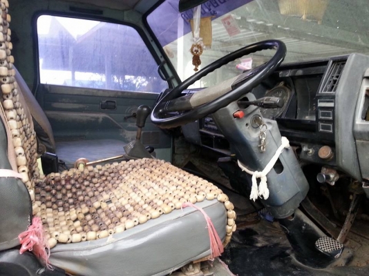 ขายรถ6ล้อ ติดเครน2.6ตัน เครื่อง175แรง ยาว7.20เมตร เอกสารพร้อมโอน สนใจโทร 090-8588220คุณนะ 093-3258446คุณบิว หรือเข้าดูสินค้าอื่นๆได้ที่ www.narong2truck.com หรือ www.truck.in.th/498 หรือเพจFacebook ณรงค์ ซื้อขายรถมือสอง (เว็บไซต์ส่วนตัว) หรือFacebook คุณน