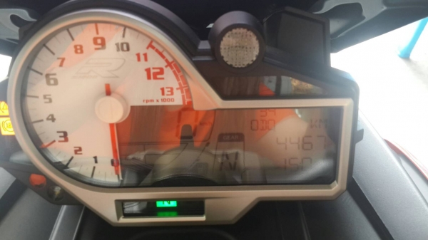 ขาย BMW S1000R สีแดง-ดำ ขาย BMW S1000R สีแดง-ดำ