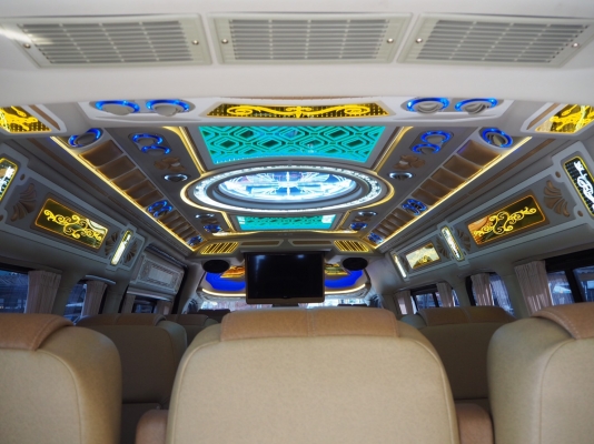 TOYOTA COMMUTER 2.5D4D MT ปี 2013