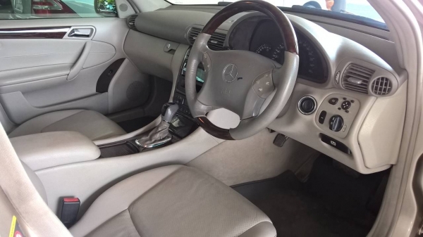 Benz C180K ปี 2547/2004