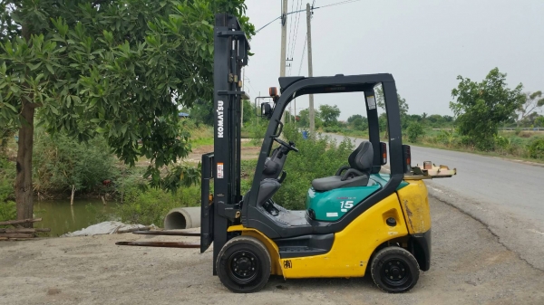 ขายด่วนรถยกKOMATSU FG15-18ยก1.5ตันเสาสูง4เมตรเกียรออโต้รุ่นใหม่สุดชั่วโม่งทำงานน้อยยางตัน4เส้นรถนอกนำเข้ายังไม่เคยใช้งานในเมืองไทยเลย