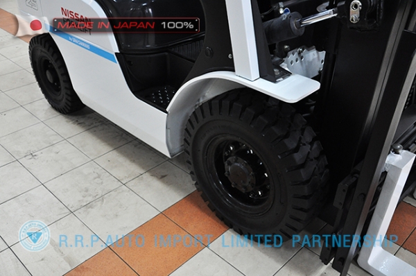 ขายรถโฟล์คลิฟท์มือสอง NISSAN  รุ่น Y1F2-002873 ราคา 530,000 บาท นำเข้าจากประเทศญี่ปุ่น 100\% ไม่เคยใช้งานในไทย