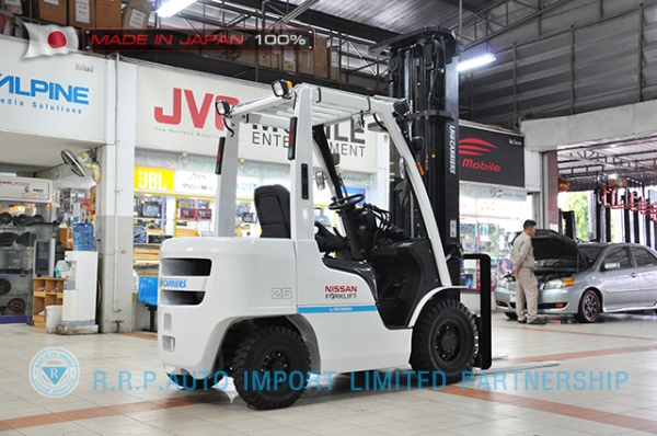 ขายรถโฟล์คลิฟท์มือสอง NISSAN  รุ่น Y1F2-002873 ราคา 530,000 บาท นำเข้าจากประเทศญี่ปุ่น 100\% ไม่เคยใช้งานในไทย