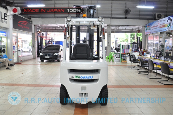 ขายรถโฟล์คลิฟท์มือสอง NISSAN  รุ่น Y1F2-002873 ราคา 530,000 บาท นำเข้าจากประเทศญี่ปุ่น 100\% ไม่เคยใช้งานในไทย