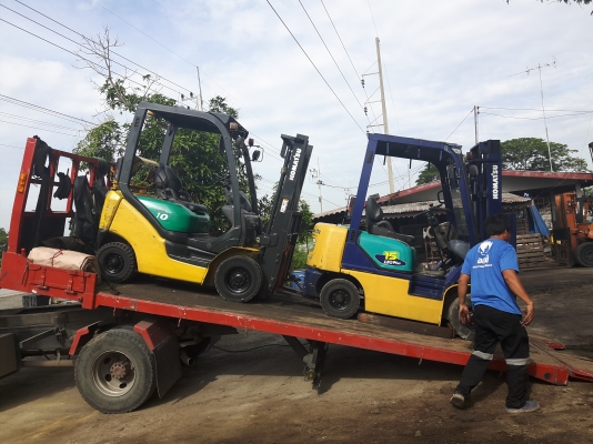 ขายด่วนรถยกKOMATSU FG15-17ยก1.5ตันเสาสูง3เมตรมีกะจกหน้าที่ปันนำฝนรถนอกนำเข้ายังไม่เคยใช้งานในเมืองไทยเลย