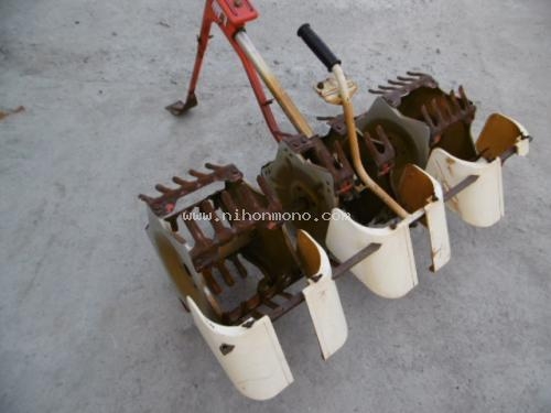 เครื่องกำจัดวัชพืชในร่องข้าว   MARUYAMA   MA3  รหัสสินค้า : 80803339  www.nihonmono.com