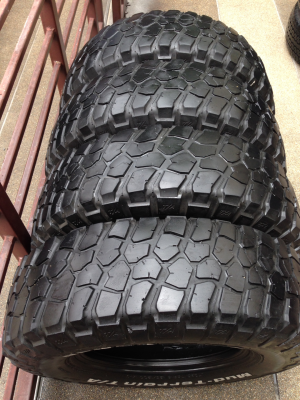 ยาง Mud BF Goodrich 265 75 16 พร้อมใช้งาน ราคาไม่แพง