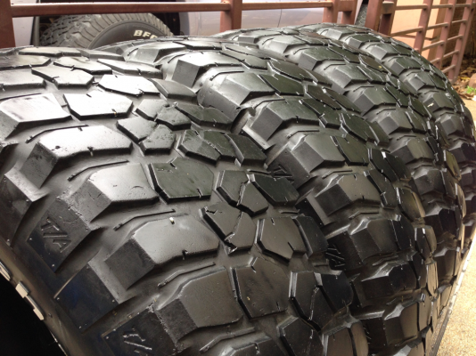 ยาง Mud BF Goodrich 265 75 16 พร้อมใช้งาน ราคาไม่แพง