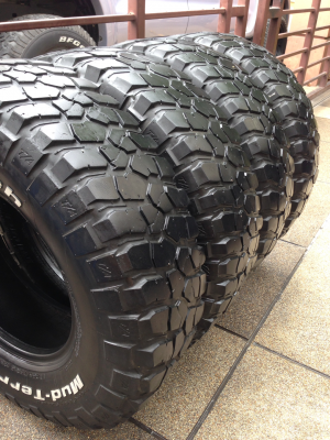 ยาง Mud BF Goodrich 265 75 16 พร้อมใช้งาน ราคาไม่แพง