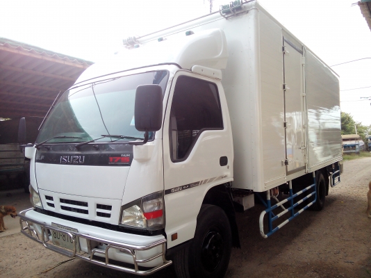 6 ล้อกลาง Euro.2 ISUZU  NQR 175 แรงม้า+คอมมอนเรว  *ยาว 5.50 ม.* รถสวยเดิม+สวยจริง *  รถห้างแท้  * มีเล่มพร้อมโอน *
