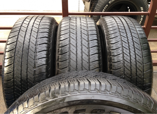 ยาง Bridgestone 265 65 17 ปี14 ดอกสวย พร้อมใช้งาน ราคาไม่แพง