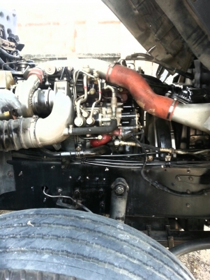 ขาย hino mega  320  ปี51  มีระบบพ่วง  รถสวย  พร้อมใช้งาน ยาง80\%สนใจทดลองขับต่อลอง  ราาได้หน้างาน