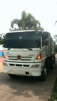 ขาย hino mega  320  ปี51  มีระบบพ่วง  รถสวย  พร้อมใช้งาน ยาง80\%สนใจทดลองขับต่อลอง  ราาได้หน้างาน