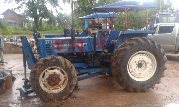 ขาย ford new holland รถประมูล