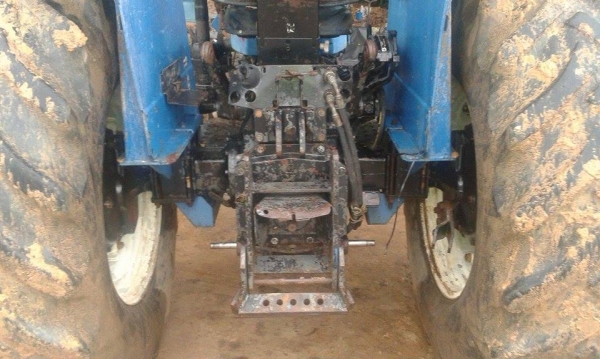 ขาย ford new holland รถประมูล