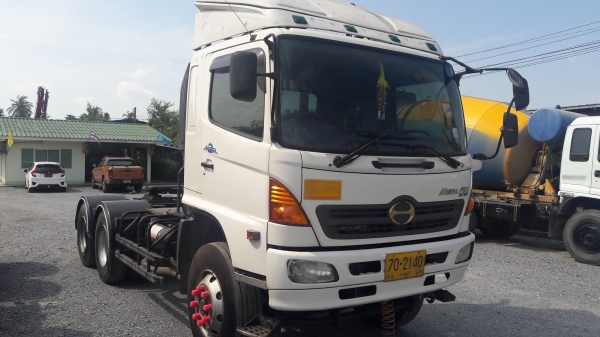 ขายหัวลากhino mega 320ปี 51  พร้อมหางเซมิ  ดั้ม หินทราย  สวยๆ  ยางเต็ม80\%  ทั้งหัวและหาง