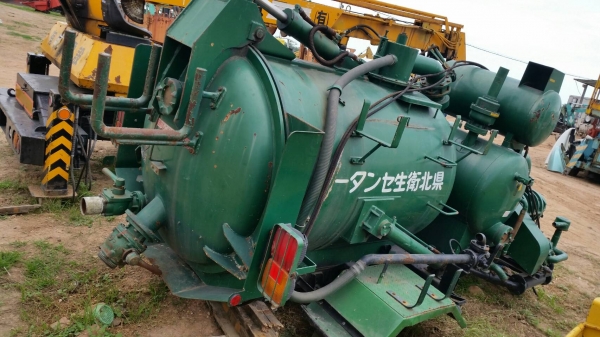 ขาย แท๊งก์ดูดโคลน ดูดสิ่งปฎิกูล ดูดขี้เลน สำหรับติดรถบรรทุก 10 ล้อ MORITA TOKUSU เก่านอก ญี่ปุ่น