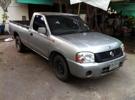 ขายนิสสันฟรอนเทียเครื่องดีเซล 2.7 พวงมาลัยพาวเวอร์ ปี 03