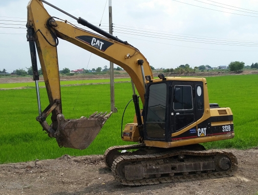 ขายCAT 311B.ไฟฟ้าครบอินวอยน์โซ่ใหม่ช่วงล่างเต็มพร้อมใช้งาน