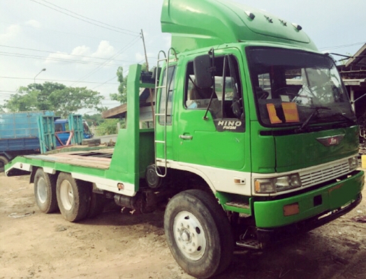 HINO SUMO FM 320 HP D6AB สิบล้อ 2 เพลา เทรลเลอร์ท้ายลาดขึ้นรถแบ็คโฮร PC 200 สวยสภาพดีสุดๆพร้อมลากพร้อมใช้งาน เครื่องยนต์ฮุนไดดีเซล 320 แรงลงเล่มครบ หัวเก๋ง 3 Mอย่างสวยภายในครบพร้อม พวงมาลัยเพาเวอร์ ระบบเบรคทริ๊ปฟี้ ช่วงล่างแน่นคัชซีไม่แตกบวม ยางสภาพดีประม