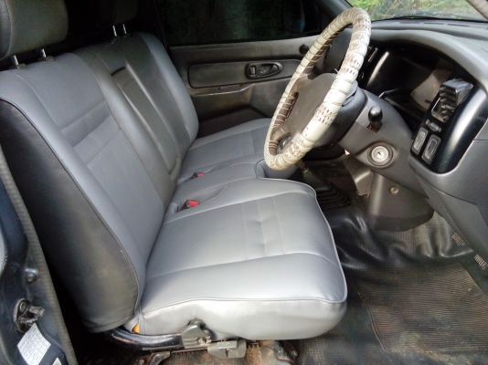 ขายกะบะมิตซูสตราด้าปี2000