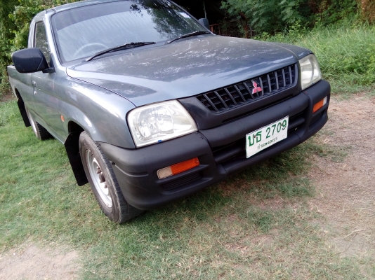 ขายกะบะมิตซูสตราด้าปี2000