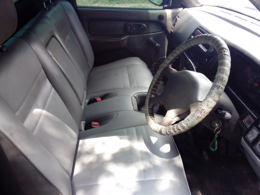 ขายกะบะมิตซูสตราด้าปี2000