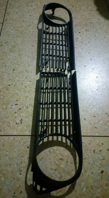 ขายกระจังหน้า พลาสติก สีดำ bmw 2002 ไฟเหลี่ยม 
สภาพตามรูป มีรอยแตก สามารถเอาไปซ่อม และ ทำสีให้เหมือนใหม่ได้ 

4800 บาท

0834301397
Line: surawat.hant