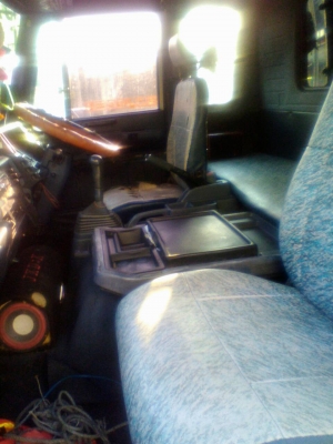 Isuzu.  10. ล้อเพลาเดียว. คัซซีจัมโบ้