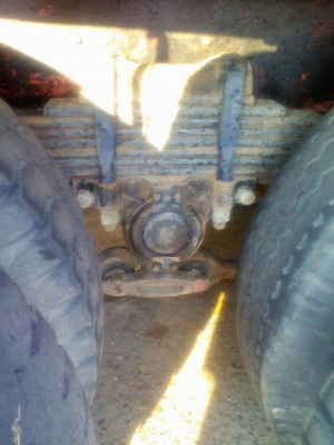 Isuzu.  10. ล้อเพลาเดียว. คัซซีจัมโบ้