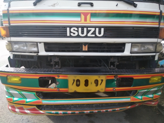 Isuzu.  10. ล้อเพลาเดียว. คัซซีจัมโบ้