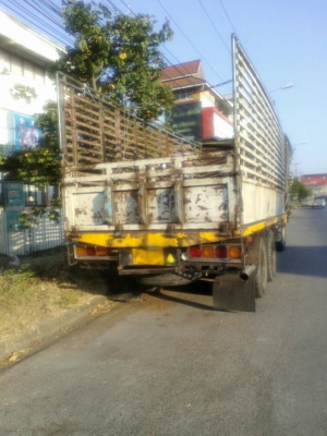 Isuzu.  10. ล้อเพลาเดียว. คัซซีจัมโบ้