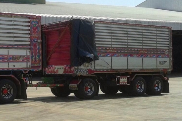 ขาย ISUZU 360 พ่วงแม่ลูก กระบะเนียมคอกเกษตรดั๊ม รถปี 55