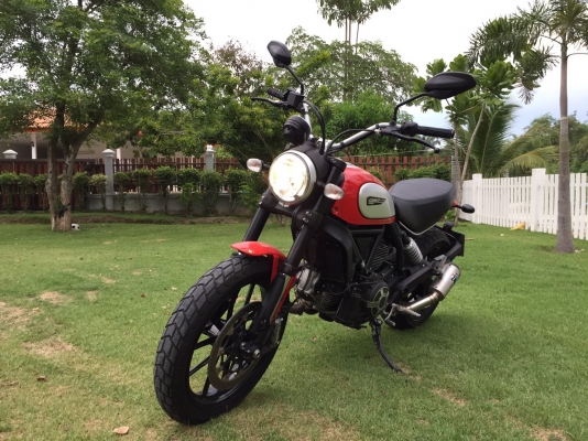 Ducati Scrambler ปี 2015