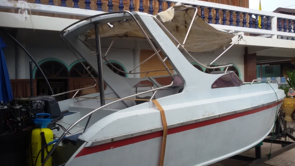 เรือเปล่า ขนาด20ฟุต สวยๆ ไม่มีเครื่องยนต์