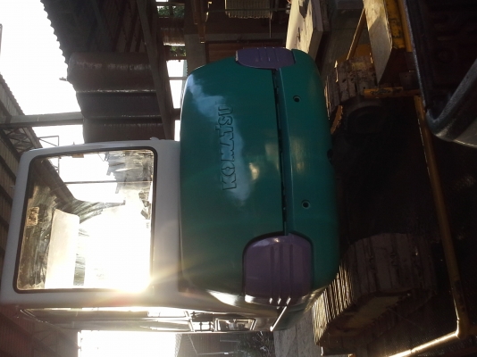 Komatsu pc30-7ไม่เอาเก๋งลดได้เยอะ