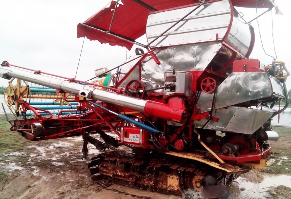 ขายด่วน รถเกี่ยวข้าวเกษตรพัฒนา KPH 18ST ปี 54 รุ่น ช้างน้อยจ้าวพลัง เครื่องยนต์ ISUZU 210 แรง 6HH1 อุ้ม 1.5 ตัน ช่วงล่าง 10HT สภาพดีมากๆครับพร้อมใช้งานได้เลย ราคาต่อรองได้ครับ ขายด่วน รถเกี่ยวข้าวเกษตรพัฒนา KPH 18ST ปี 54 รุ่น ช้างน้อยจ้าวพลัง เครื่องยนต์ ISUZU 210 แรง 6HH1 อุ้ม 1.5 ตัน ช่วงล่าง 10HT สภาพดีมากๆครับพร้อมใช้งานได้เลย ราคาต่อรองได้ครับ