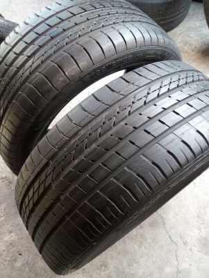 245/45R18  GOODYEAR RUNONFLAT ปี13  มี 2 เส้น  tel.081-4273941 ไอดีไลน์ 0814273941