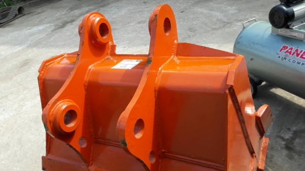 ขาย บุ้งกี้นอก  ขนาด 120  ของใหม่ยังไม่ได้ใช้งานไทย สภาพสวย  สนใจติดต่อ  089-7462641  สุวรรณี