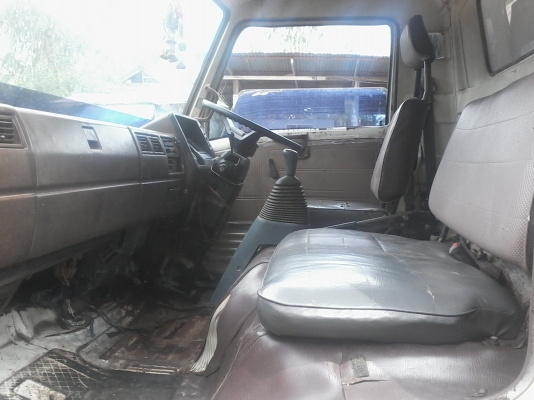 HINO 117 แรง รถเดิม ยางดี 6 เส้น เครื่องดี ครัชชีสวย เอกสารพร้อม HINO 117 แรง รถเดิม ยางดี 6 เส้น เครื่องดี ครัชชีสวย เอกสารพร้อม