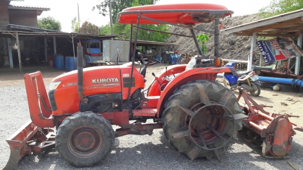 รถไถL3608พร้อมอุปกรณ์ ครบ รถไถL3608พร้อมอุปกรณ์ ครบ