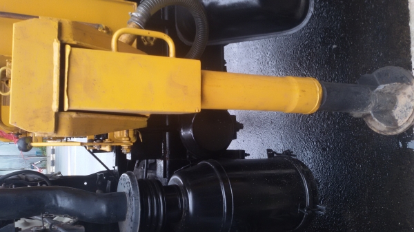 ขายถูกๆๆ เครนทาดาโน่3ตัน3ปลอก2ชัก  พร้อมใช้งาน