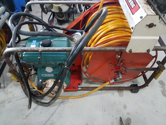 ชุดปั้มฉีดยา yoshi เก่าญี่ปุ่น สภาพสวย พร้อมใช้งาน