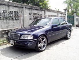 BENZ C180 สภาพสวย..ขอแลกรถกระบะครับส่งรูปมาดุเลยครับส่วนต่างคุยกันครับ