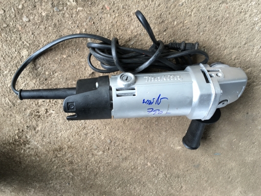 ขายลูกหมู Makita