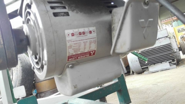 ขายแท่นตัดอลูมิเนียม สันติ มอเตอร์มิตซู 1 HP. 220V. สภาพสวยสดแน่นพร้อมใช้งานมาเทสก่อนได้!!