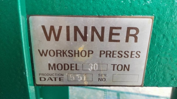** ขอบคุณผู้ซื้อ&amp;พี่เสือครับ ** แท่นอัดไฮดรอลิค WINNER 30 Ton.สภาพสวยสดใหม่อัดนุ่มหนักเบาพร้อมใช้มาเทสก่อนได้!!