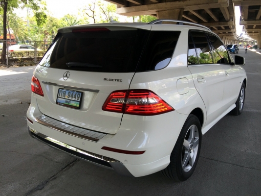 BENZ ML 250 CDI ปี 2012 รถมือเดียวป้ายแดง สภาพใหม่มาก อุปกรณ์ครบ พร้อมโอน BENZ ML 250 CDI ปี 2012 รถมือเดียวป้ายแดง สภาพใหม่มาก อุปกรณ์ครบ พร้อมโอน