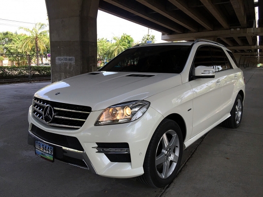 BENZ ML 250 CDI ปี 2012 รถมือเดียวป้ายแดง สภาพใหม่มาก อุปกรณ์ครบ พร้อมโอน