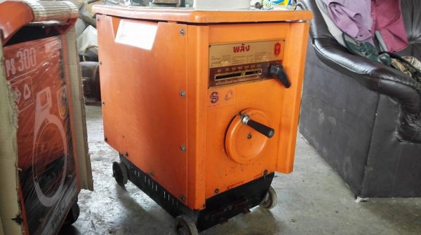 *** ขอบคุณผู้ซื้อ&amp;พี่เสือครับ!! *** พลังหน้าทอง MOD 300 ใช้ไฟ 3 ระบบ. 220/380/440V. เจ้าของเดิมดูแลดีสภาพเทพคัดมาด้วยใจ!!